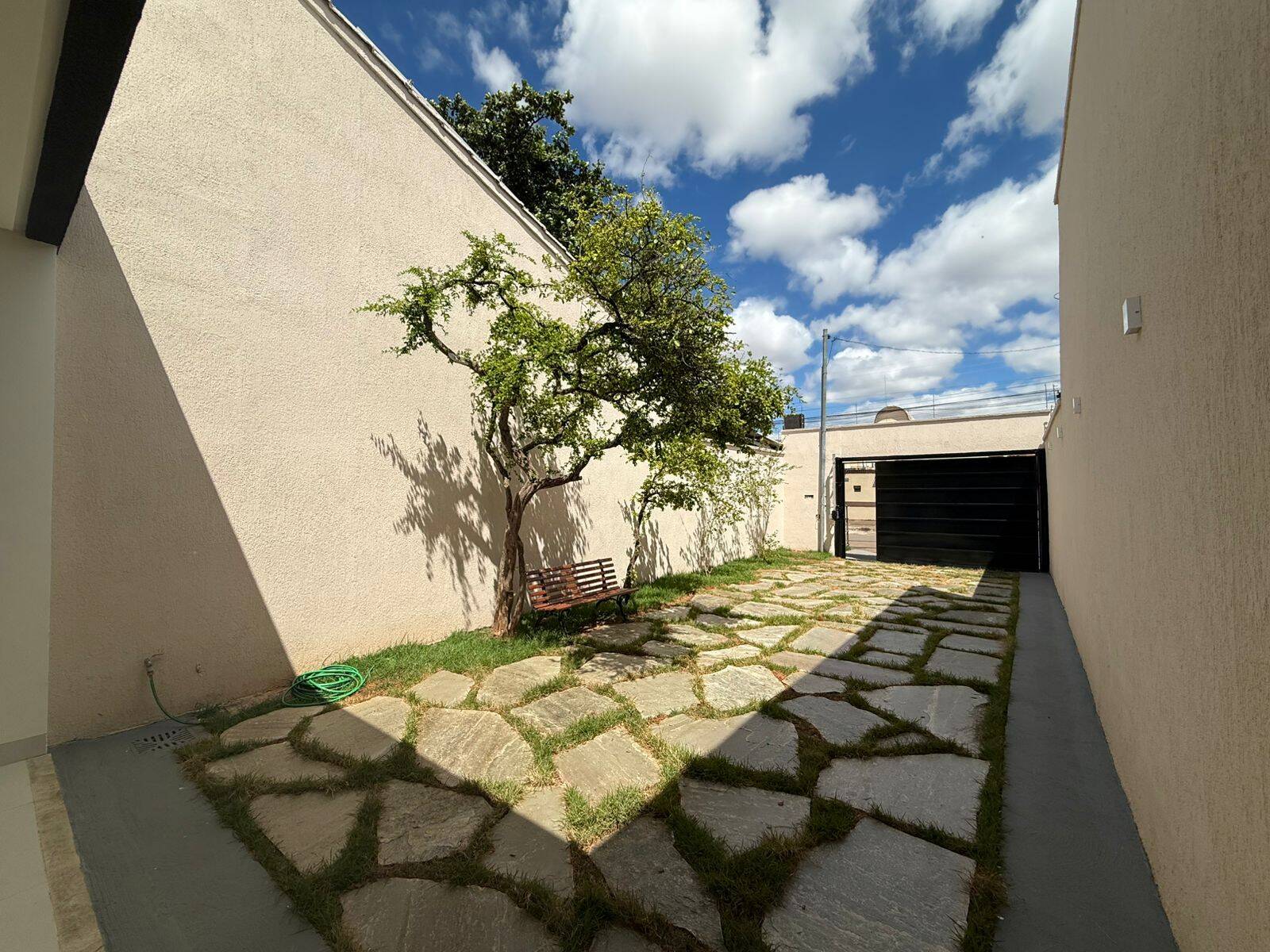 Casa, 4 quartos, 274 m² - Foto 3