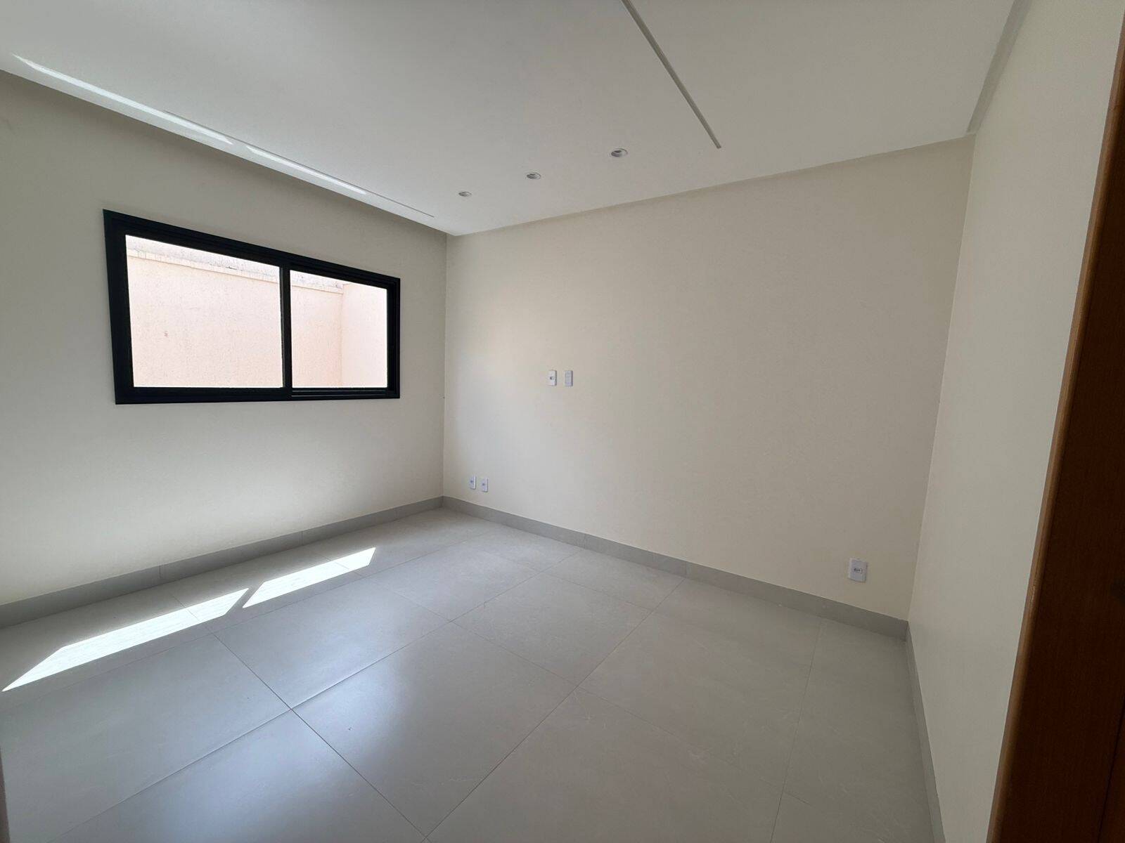 Casa, 4 quartos, 274 m² - Foto 20