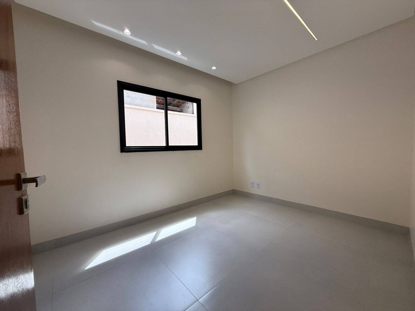 Casa, 4 quartos, 274 m² - Foto 17