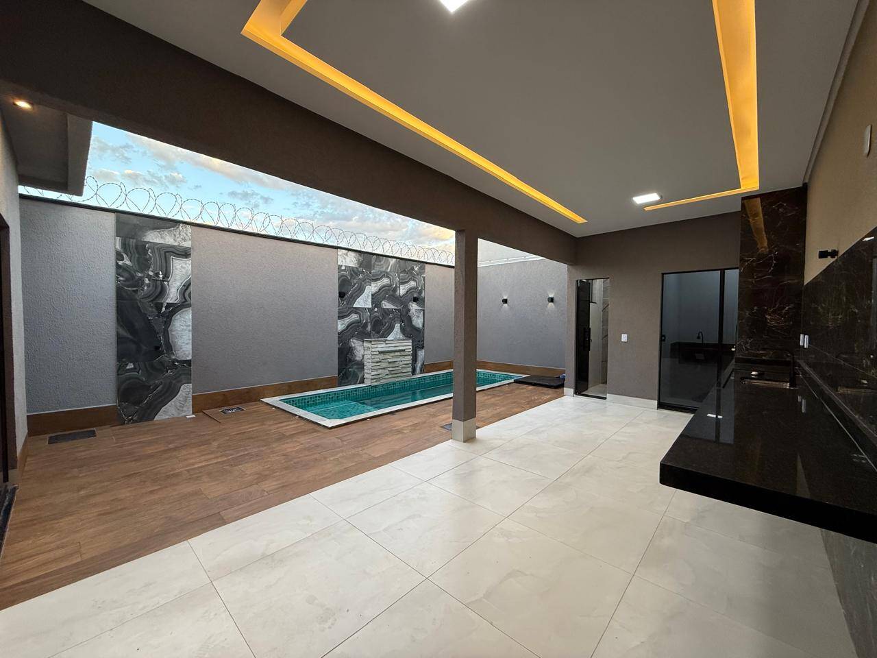 Casa, 3 quartos, 262 m² - Foto 5
