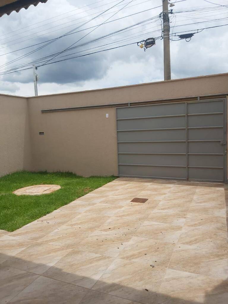 Casa, 3 quartos, 107 m² - Foto 2