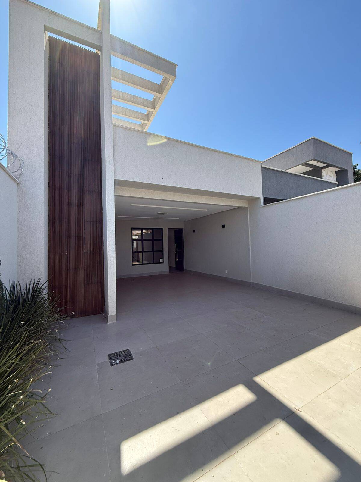 Casa, 3 quartos, 220 m² - Foto 1