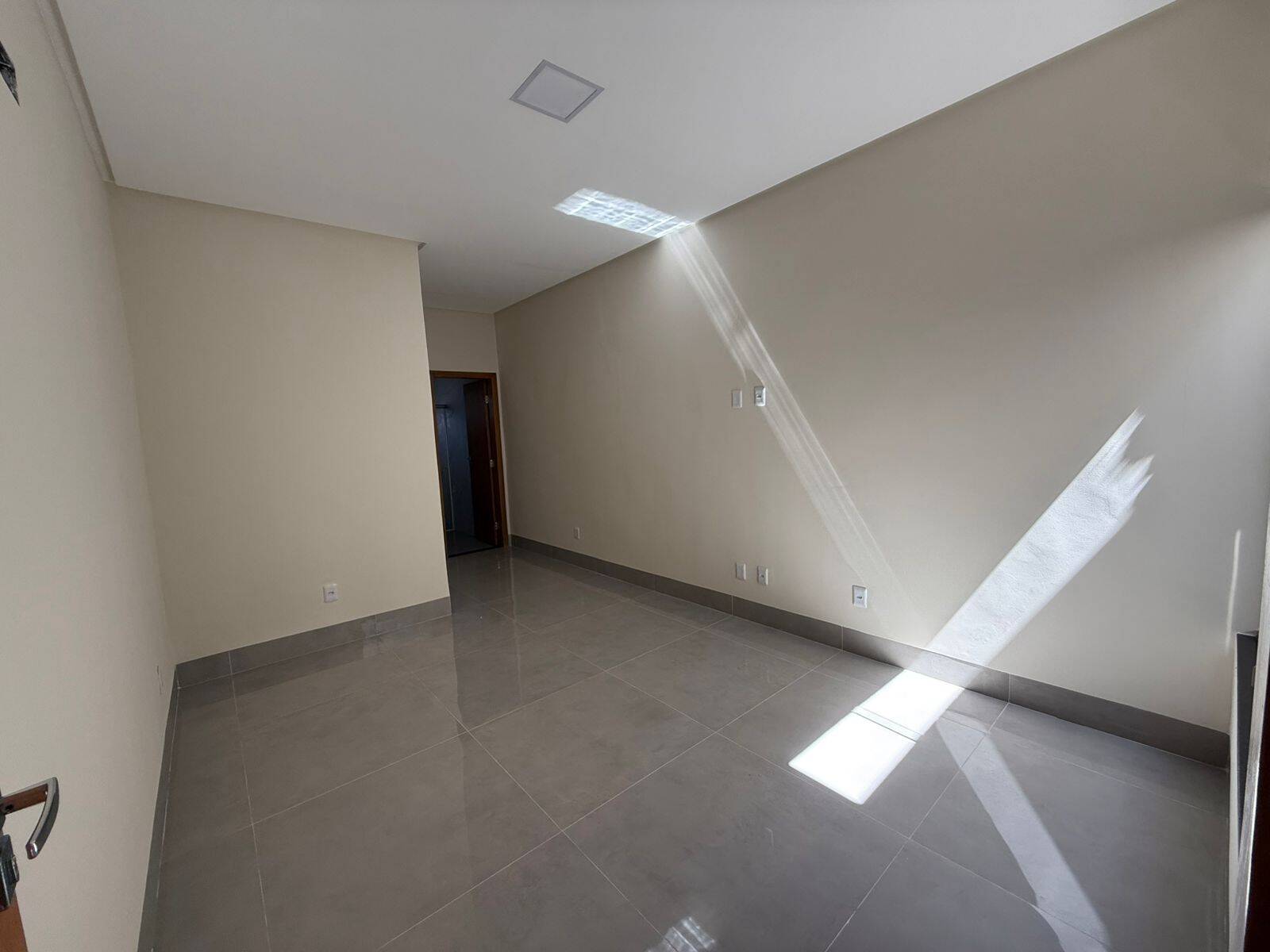 Casa, 3 quartos, 220 m² - Foto 28