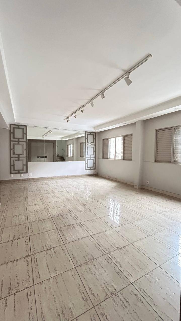 Casa, 3 quartos, 169 m² - Foto 3