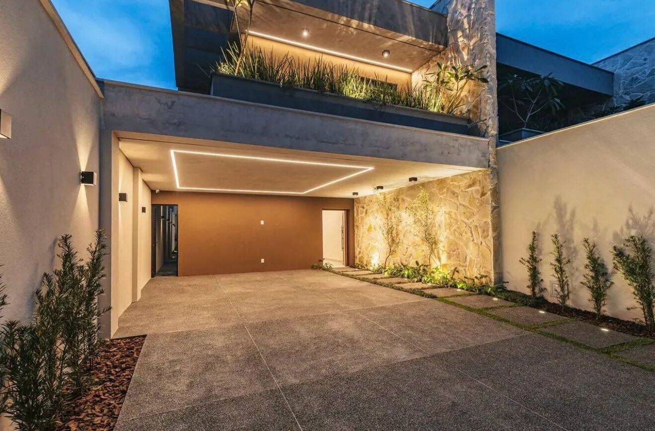 Sobrado, 3 quartos, 210 m² - Foto 1