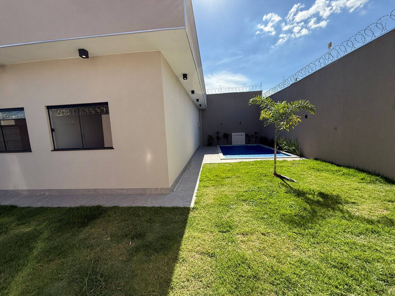 Casa, 3 quartos, 218 m² - Foto 4