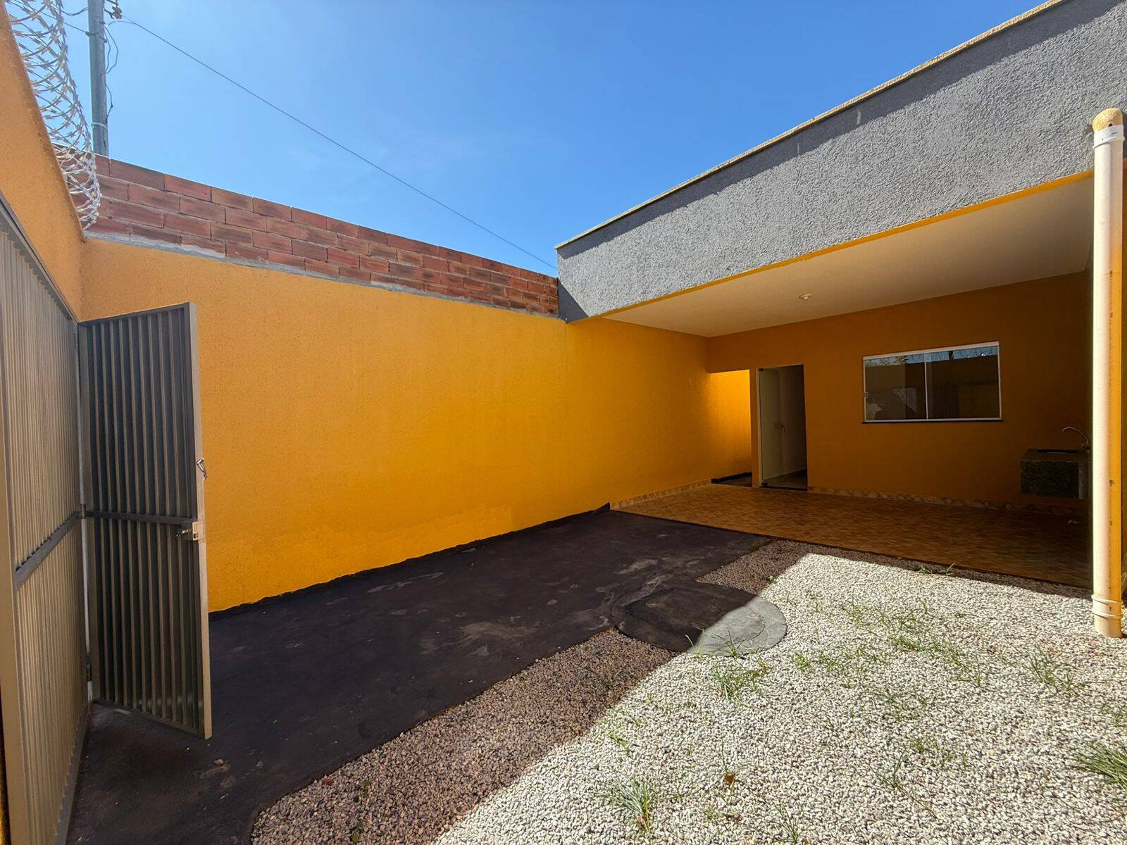 Casa, 2 quartos, 125 m² - Foto 1
