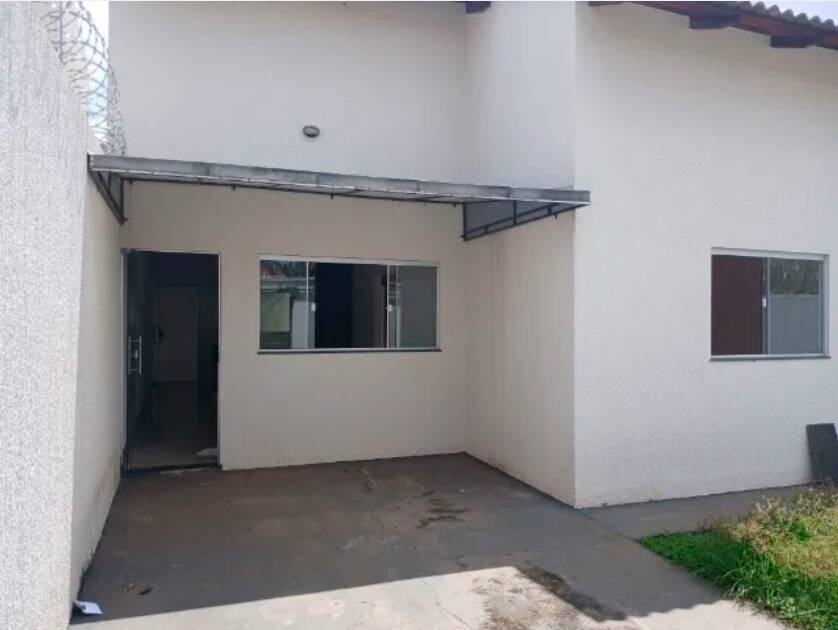Casa, 3 quartos, 92 m² - Foto 1