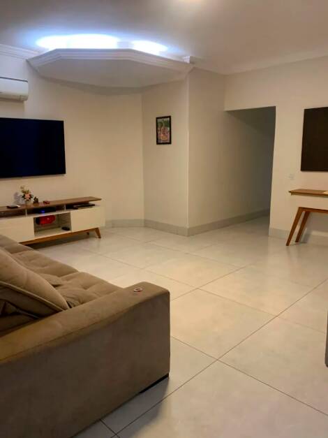 Casa, 3 quartos, 236 m² - Foto 4