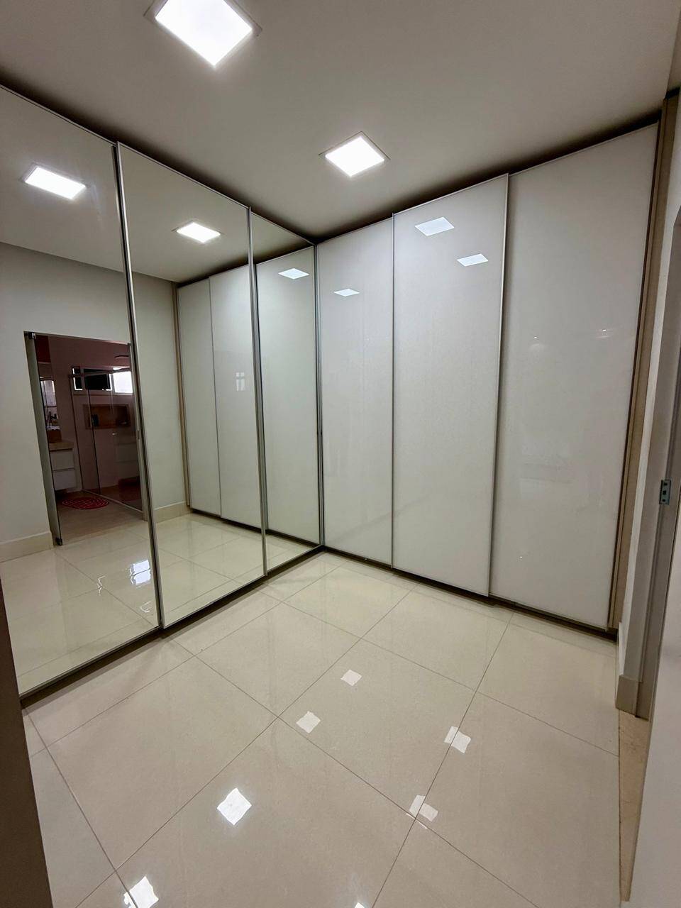 Sobrado, 4 quartos, 597 m² - Foto 12