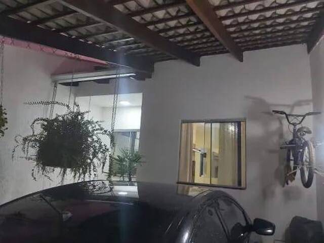 Casa para Venda em Goiânia - 4