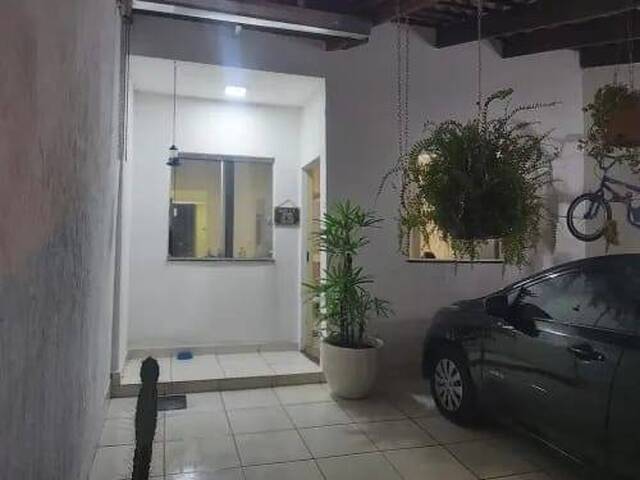 Casa para Venda em Goiânia - 5
