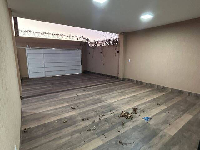 Casa para Venda em Aparecida de Goiânia - 4