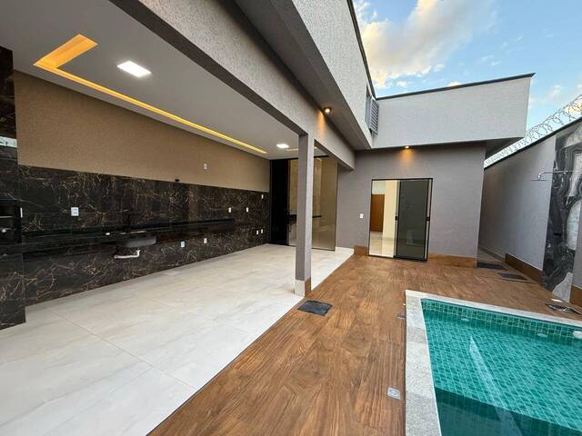 Casa para Venda em Aparecida de Goiânia - 3