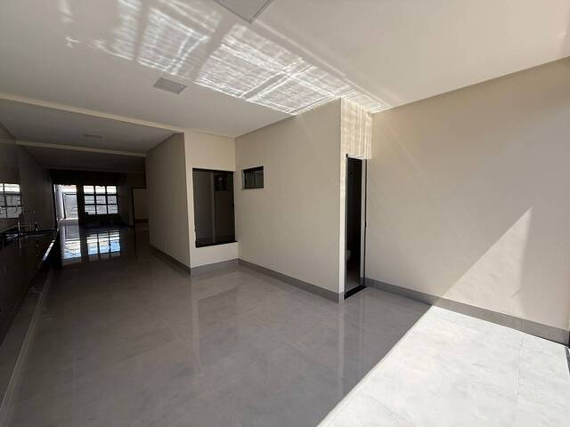 Casa para Venda em Goiânia - 5