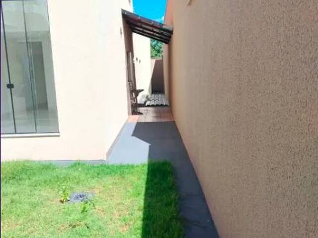 Casa para Venda em Goiânia - 4