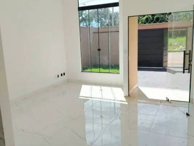 Casa para Venda em Goiânia - 5
