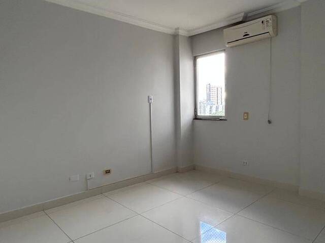 Apartamento para Venda em Goiânia - 4