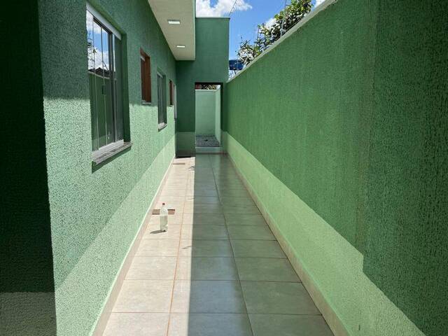 Casa para Venda em Aparecida de Goiânia - 5