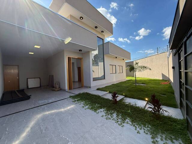 #44 - Casa para Venda em Aparecida de Goiânia - GO