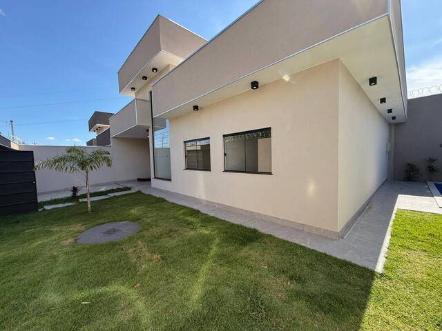 #44 - Casa para Venda em Aparecida de Goiânia - GO