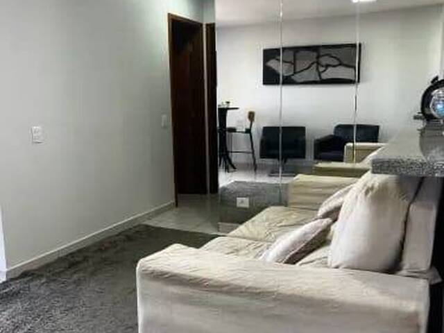 #5007 - Apartamento para Venda em Aparecida de Goiânia - GO