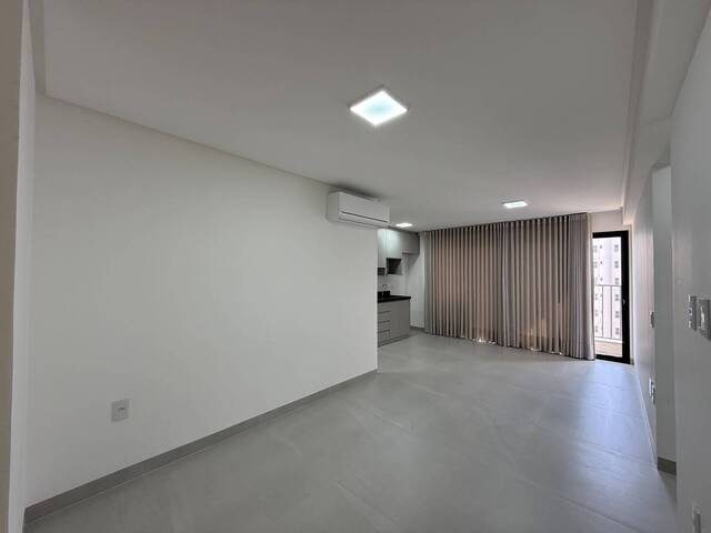 #313 - Apartamento para Venda em Goiânia - GO