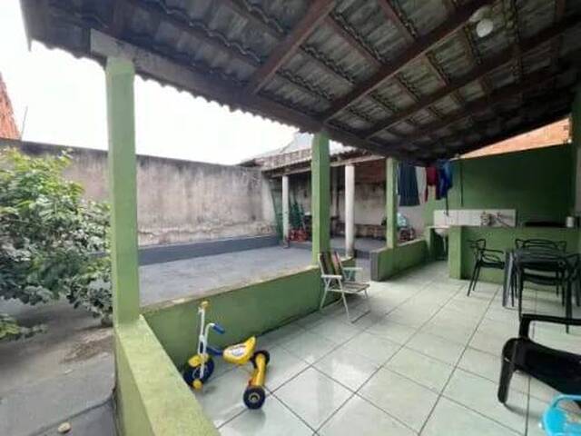 Casa para Venda em Goiânia - 2