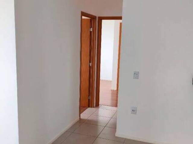 Apartamento para Venda em Goiânia - 4