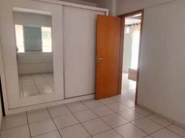 Apartamento para Venda em Goiânia - 4