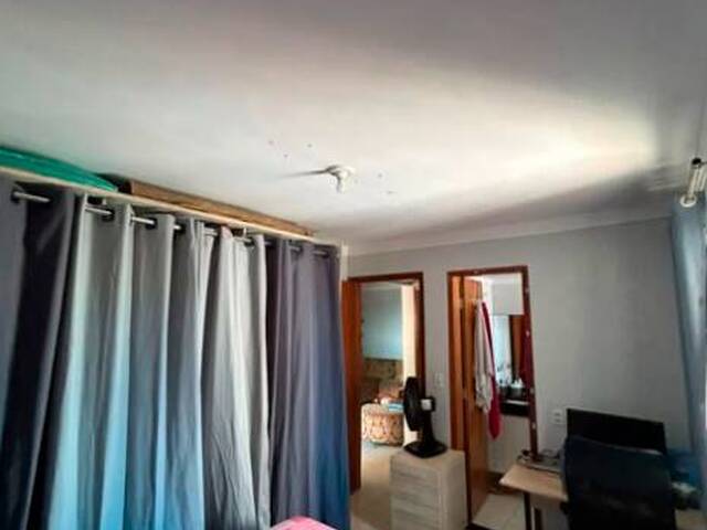 Apartamento para Venda em Goiânia - 4