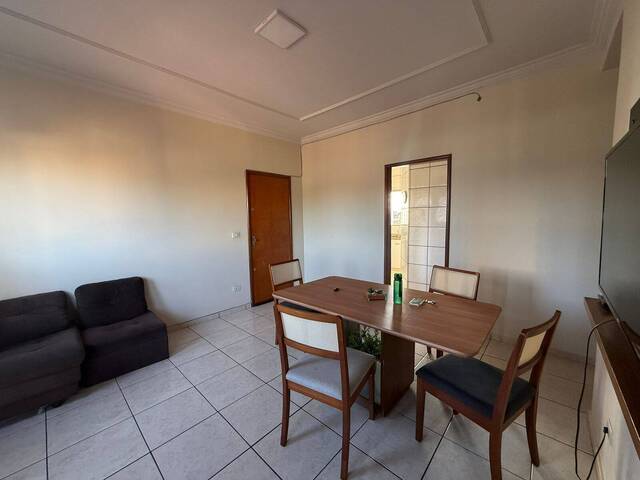 Apartamento para Venda em Goiânia - 3