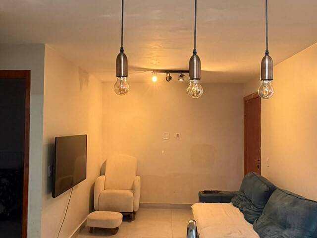 Apartamento para Venda em Aparecida de Goiânia - 3