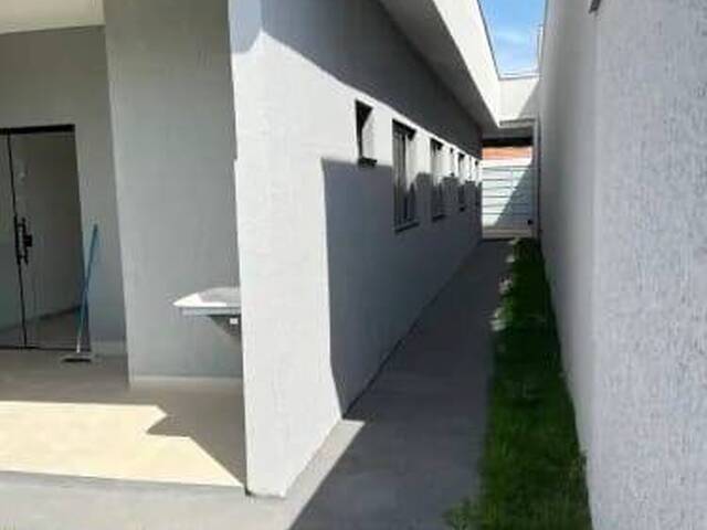 Casa para Venda em Aparecida de Goiânia - 5