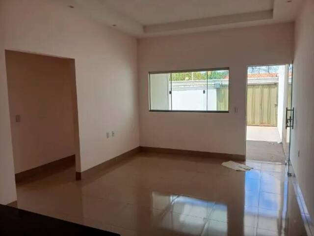 Casa para Venda em Goiânia - 4