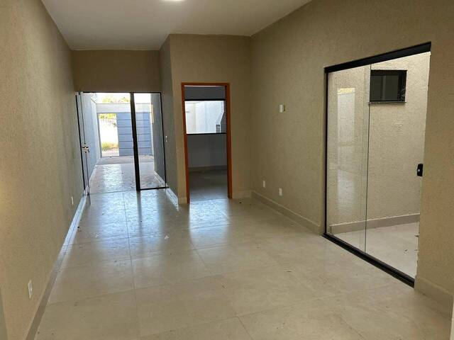 Casa para Venda em Goiânia - 5