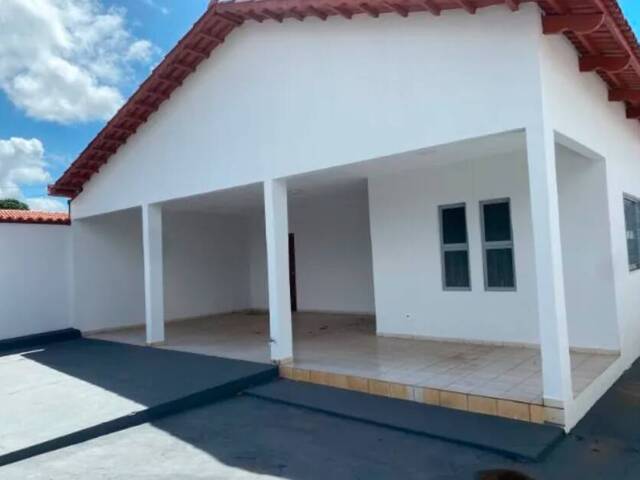 Casa para Venda em Goiânia - 2
