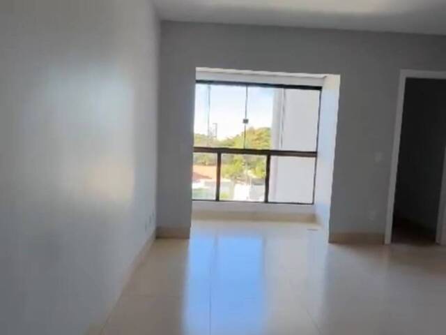 Apartamento para Venda em Goiânia - 2