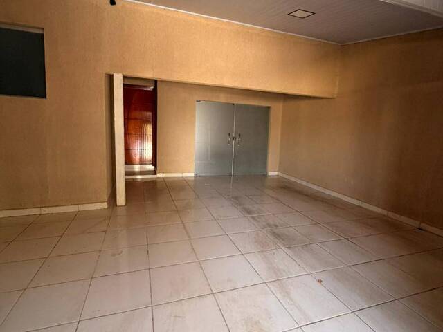 Casa para Venda em Goiânia - 3